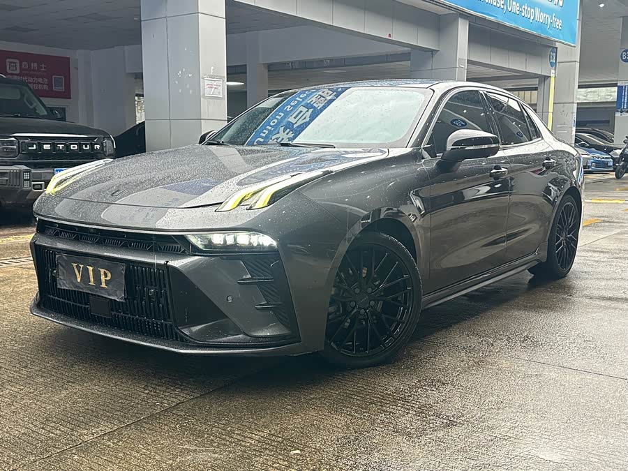 Lynk & Co 03 2.0T DCT Sport Pro