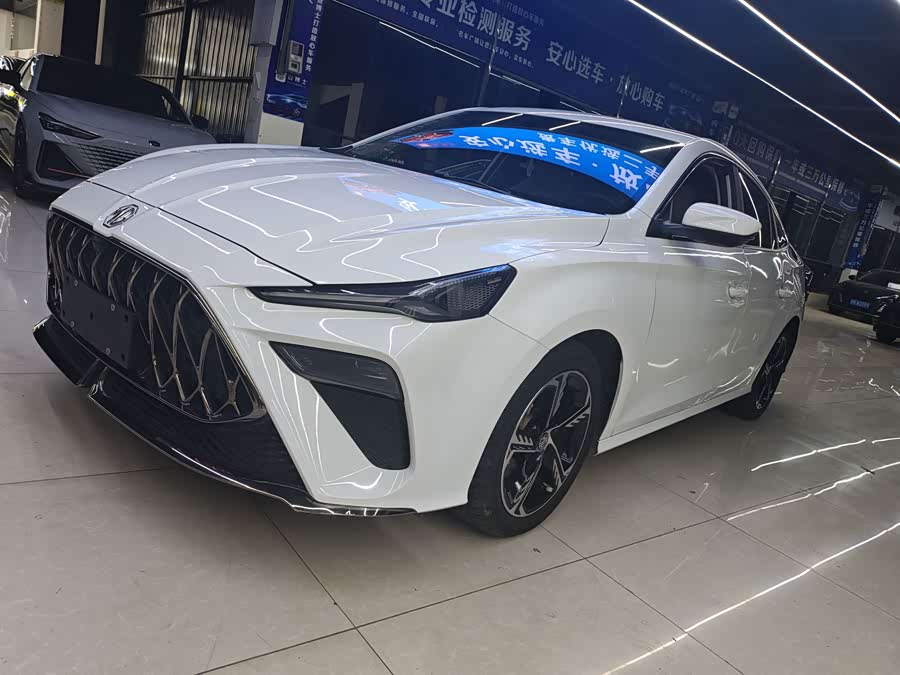 MG5 Scorpio 2022 1.5T Trophy Sport Flagship