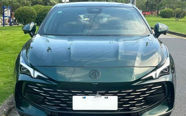 MG7 2023 1.5T DCT Elegant Version