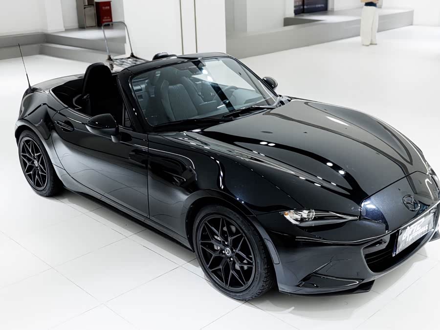 Mazda MX-5 2023 2.0L墨规版