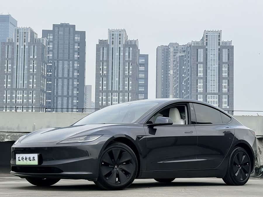 Model 3 2023 RWD