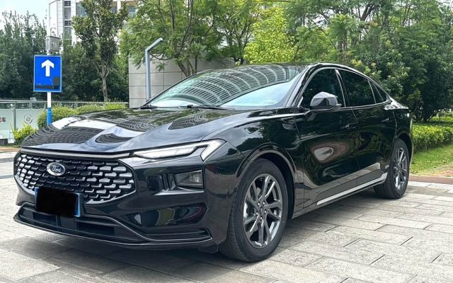 Mondeo 2025 1.5T EcoBoost Luxury