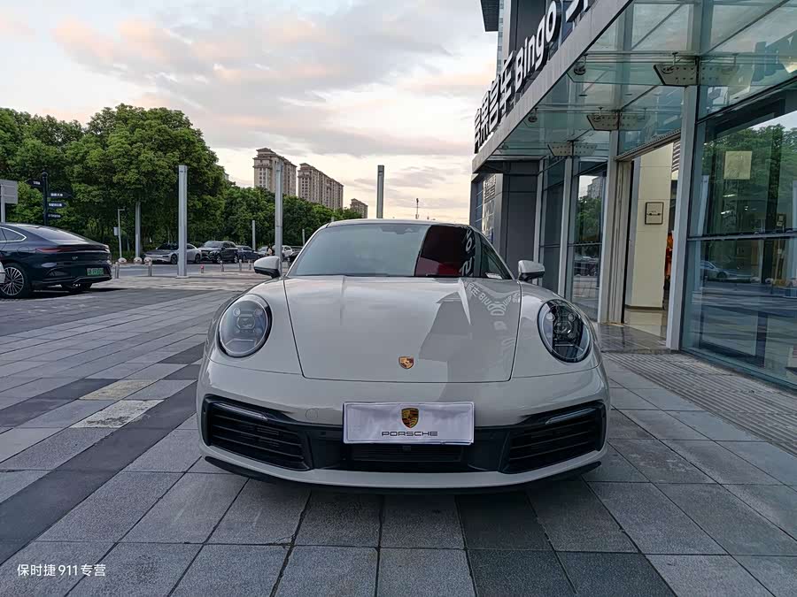 Porsche 911 2023 Carrera 3.0T