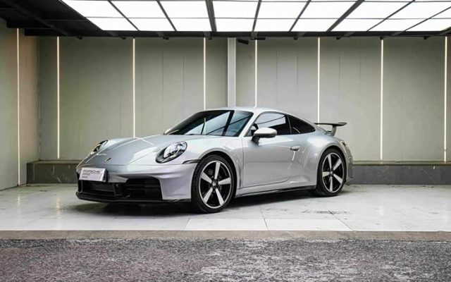 Porsche 911 2025 Carrera 3.0T