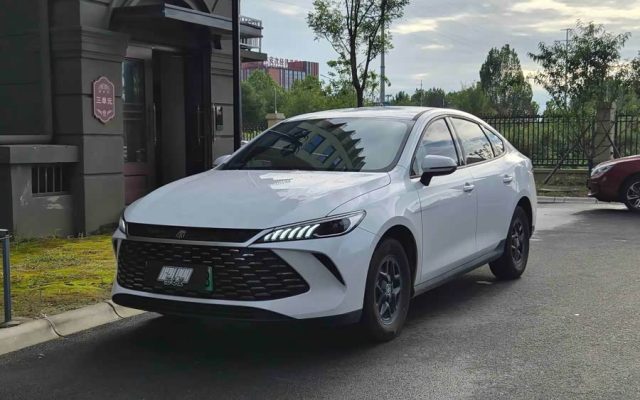Qin PLUS 2025 DM-i Smart Driving 128KM Entry