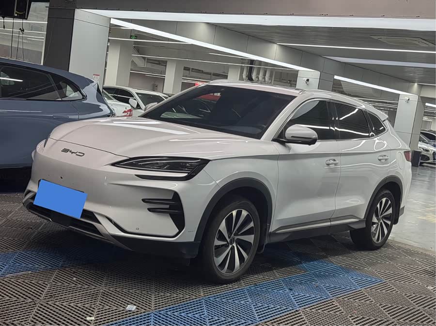 Song PLUS New Energy 2023 Champion Edition EV 520KM Premium