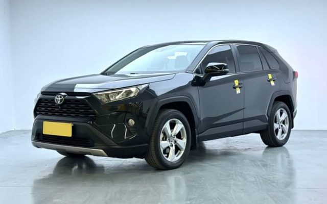 2022 RAV4 2.0L CVT 2WD Fashion