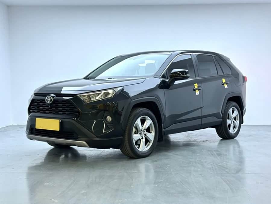 2022 RAV4 2.0L CVT 2WD Fashion
