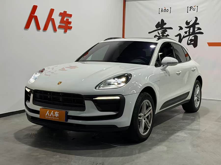 2024 Macan 2.0T