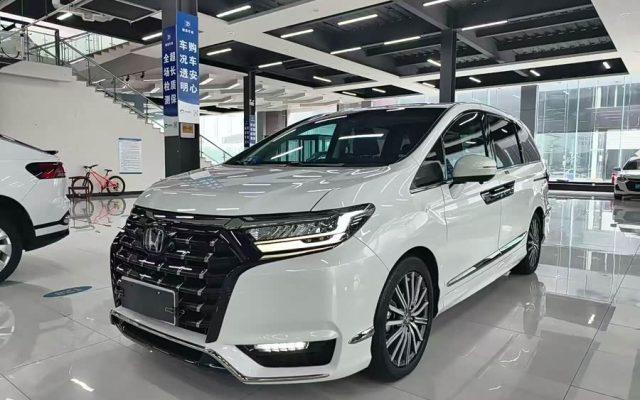 Ariel 2024 2.0L e:HEV Luxury