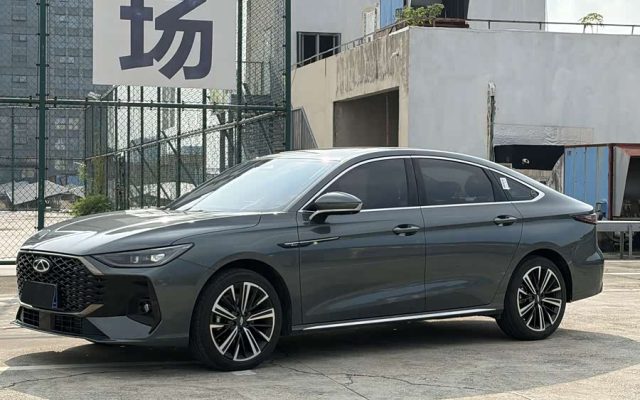 Arrizo 8 PRO 2025 1.6T DCT Luxury Edition+