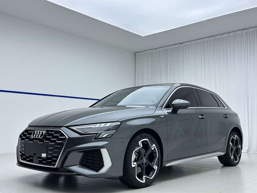 Audi A3 2023 Sportback 35 TFSI Fashion Sport Type