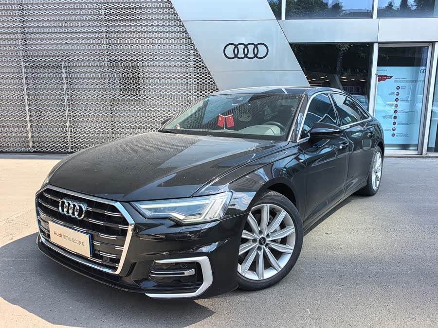 Audi A6L 2023 45 TFSI Premium Dynamic Edition