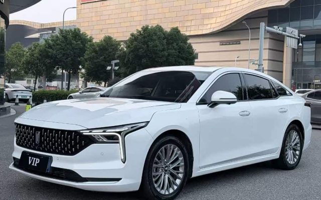 B70 2025 Dragon Edition 1.5T Comfort