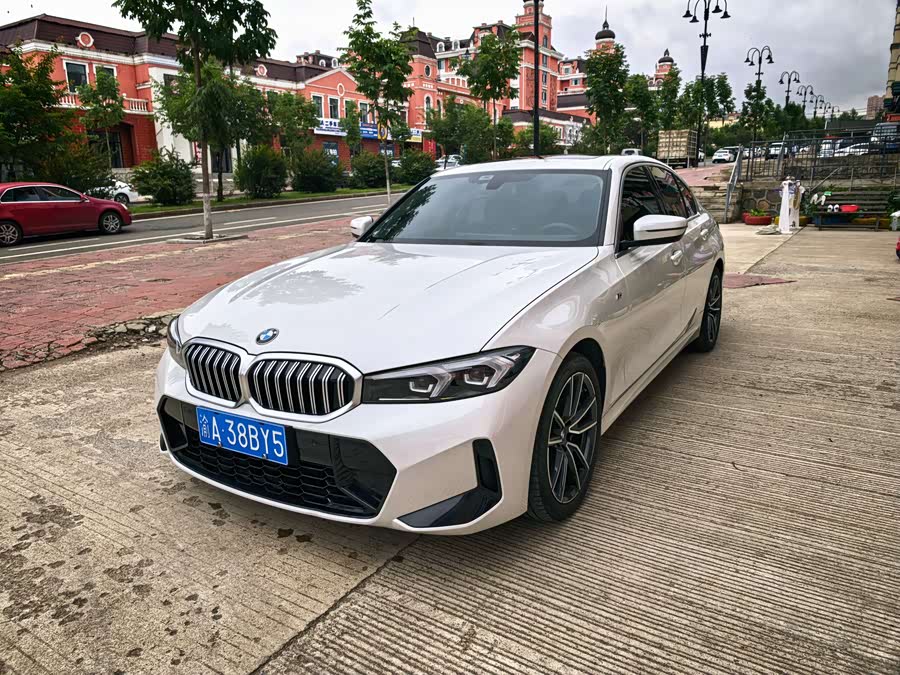 BMW 3 Series 2023 320i M Sport