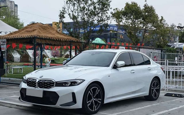 BMW 3 Series 2023 325i M Sport