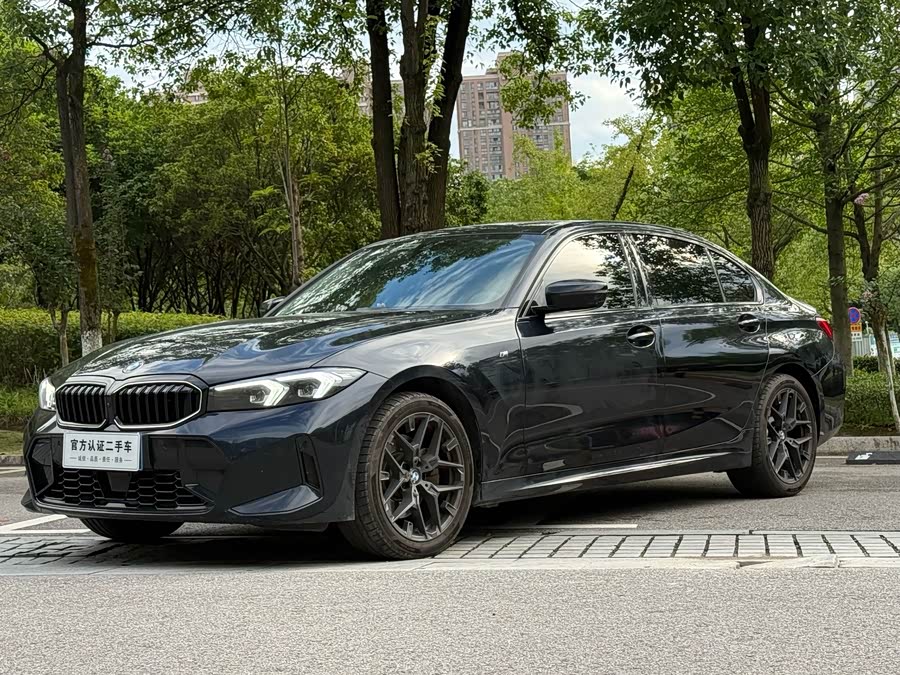 BMW 3 Series 2026 330Li M Sport Night Package