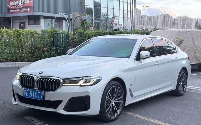 BMW 5 Series 2023 530Li Luxury M Sport Package