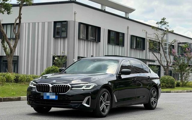 BMW 5 Series 2023 Facelift 530Li Leading Luxury Package