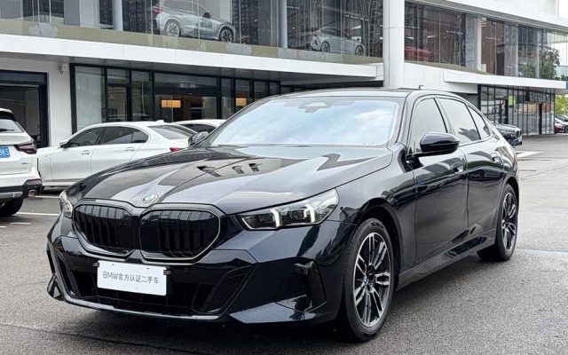 BMW 5 Series 2026 530Li Leading M Sport