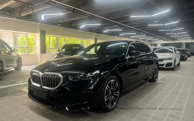 BMW 5 Series 2026 530Li Luxury M Sport Package