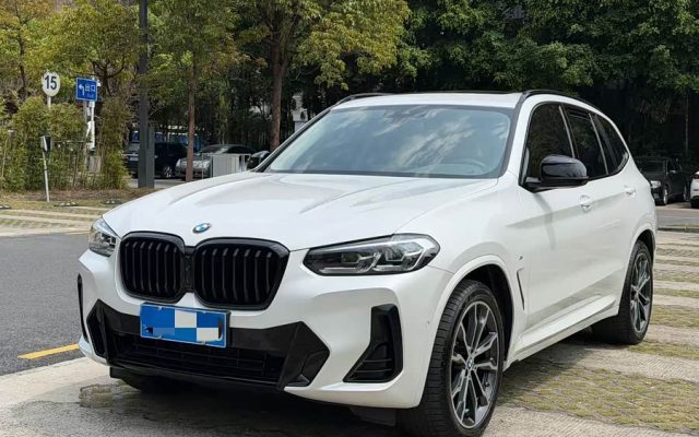 BMW X3 2022 xDrive30i Leading M Night Package