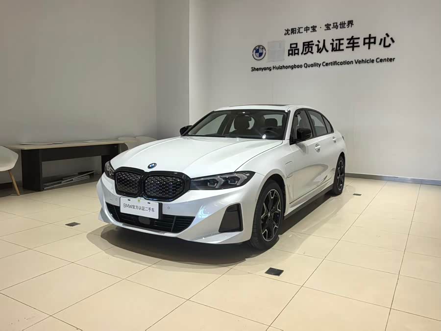 BMW i3 2025 eDrive 40 L Night Package