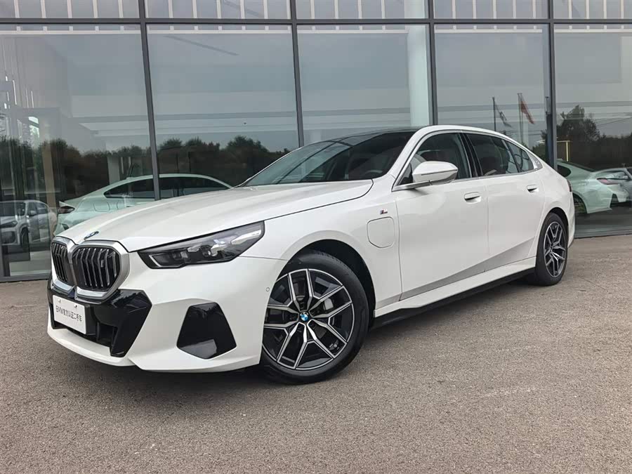 BMW i5 2025 eDrive 35L M Sport