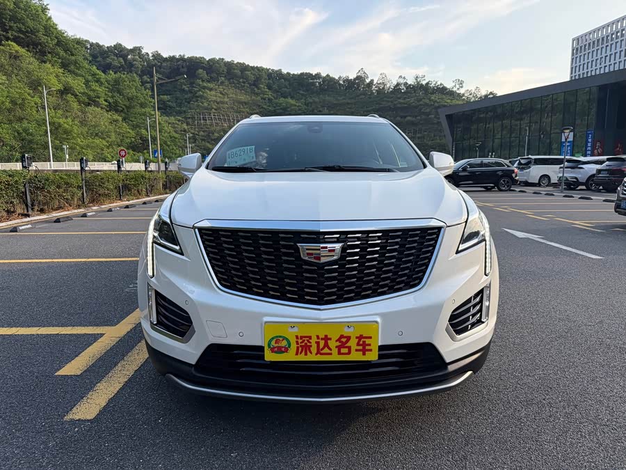 Cadillac XT5 2024 2.0T 2WD Fashion