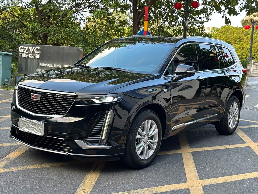 Cadillac XT6 2022 2.0T 7-Seater 4WD Fashion