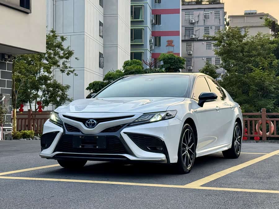 Camry 2023 Dual Engine 2.5HS Sharp Edition