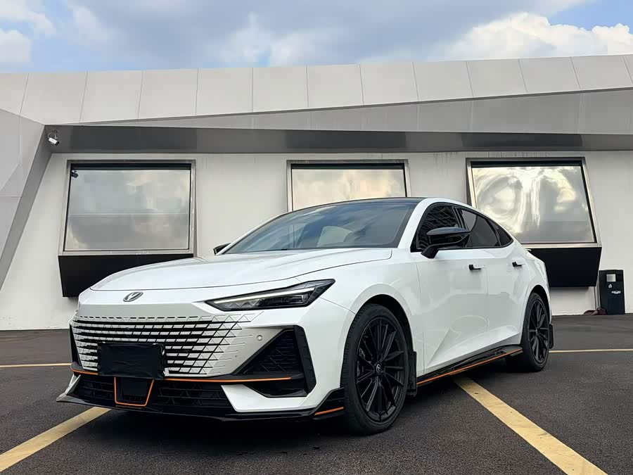 Changan UNI-V 2023 1.5T Sport