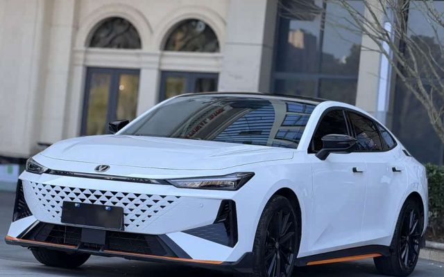 Changan UNI-V 2025 1.5T 500Bar Premium Sports Edition