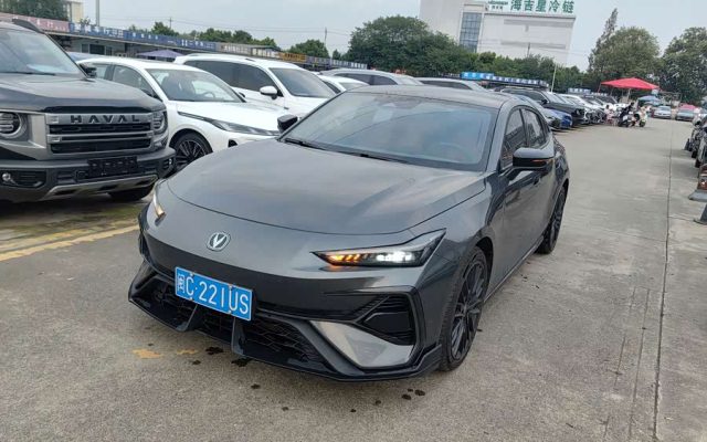 Changan UNI-V 2025 3rd Gen 1.5T 500Bar Premium Sport