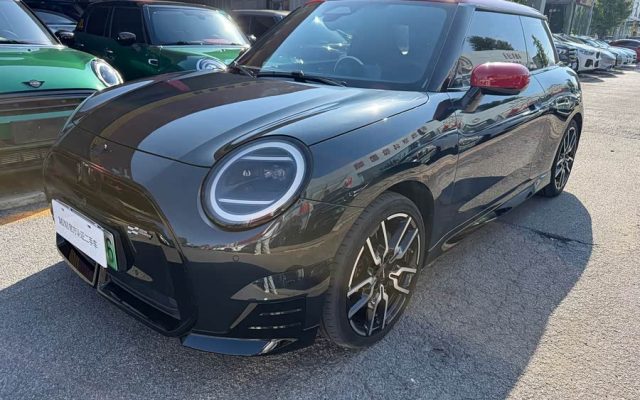 Electric MINI COOPER 2024 452km COOPER SE Racer