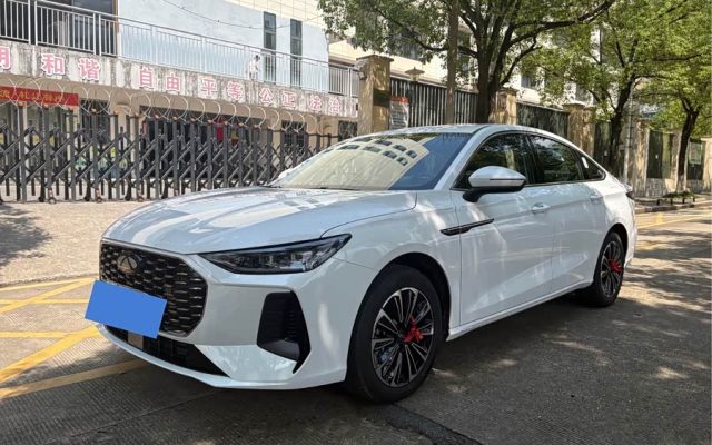 Fengyun A8L 2025 1.5TGDI 145km Standard