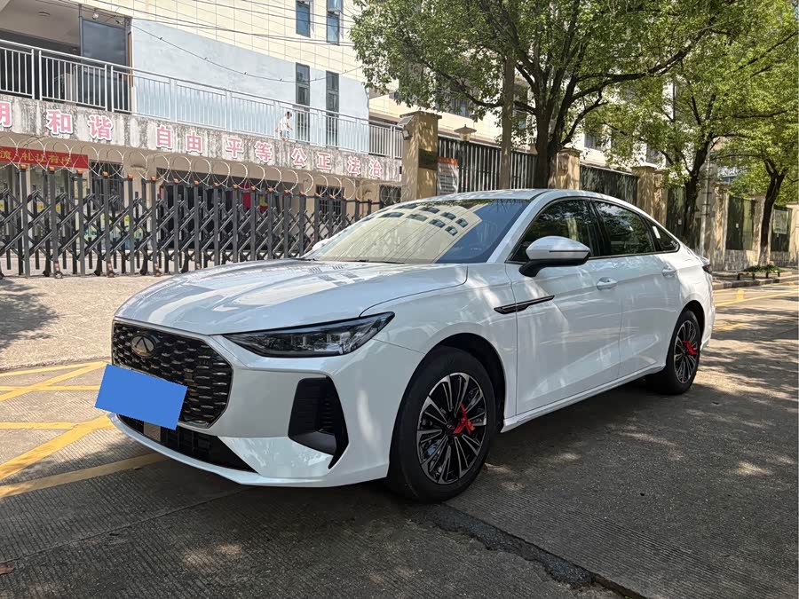Fengyun A8L 2025 1.5TGDI 145km Standard