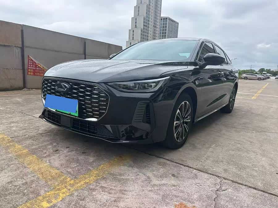 Fengyun A8L 2025 1.5TGDI 145km Standard