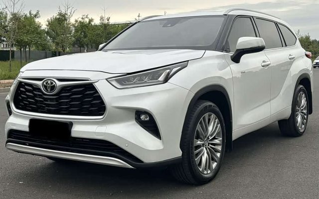 Highlander 2024 2.5L Intelligent Electric Hybrid AWD Premium 7-Seater