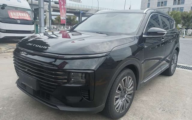 Jietu X70 PLUS 2025 1.5T Luxury 5-seater