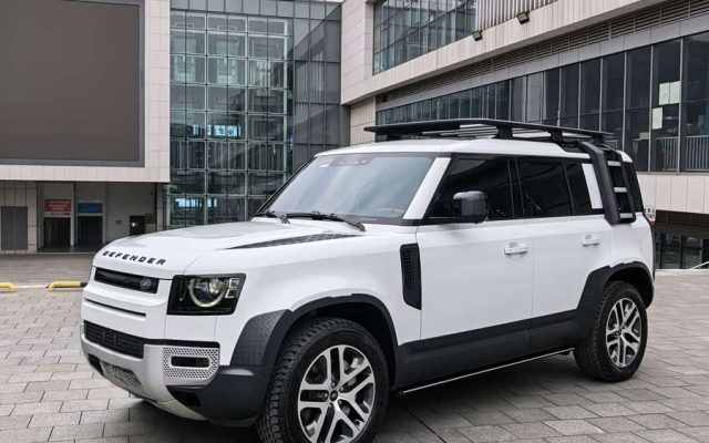 Land Rover Defender 2024 110 3.0T P400 Dark Special Edition