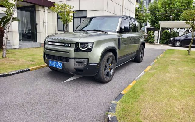 Land Rover Defender 2024 110 3.0T P400 X-DYNAMIC HSE