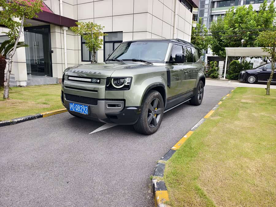 Land Rover Defender 2024 110 3.0T P400 X-DYNAMIC HSE
