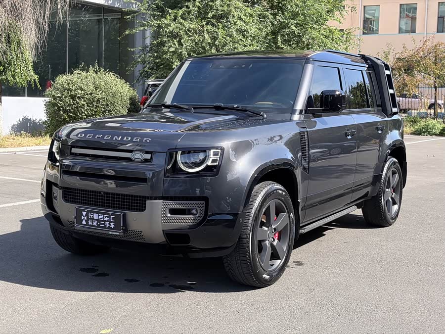Land Rover Defender 2024 110 3.0T P400 XS