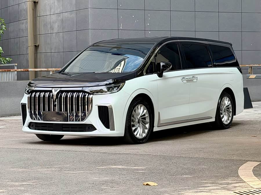 Lantu Dreamer 2024 PHEV Long Range Luxury