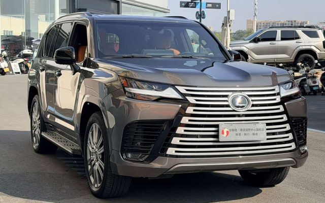 Lexus LX 2022 600 Middle East Edition