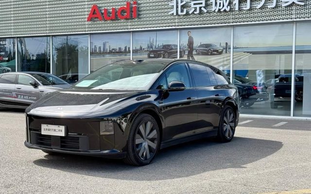 Li Auto i6 2025 4WD Standard