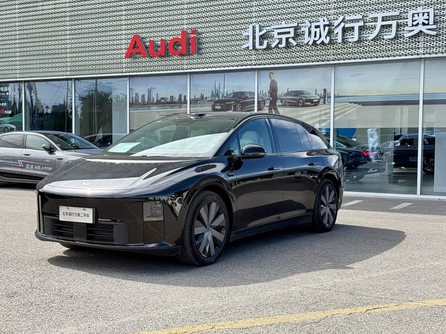 Li Auto i6 2025 4WD Standard