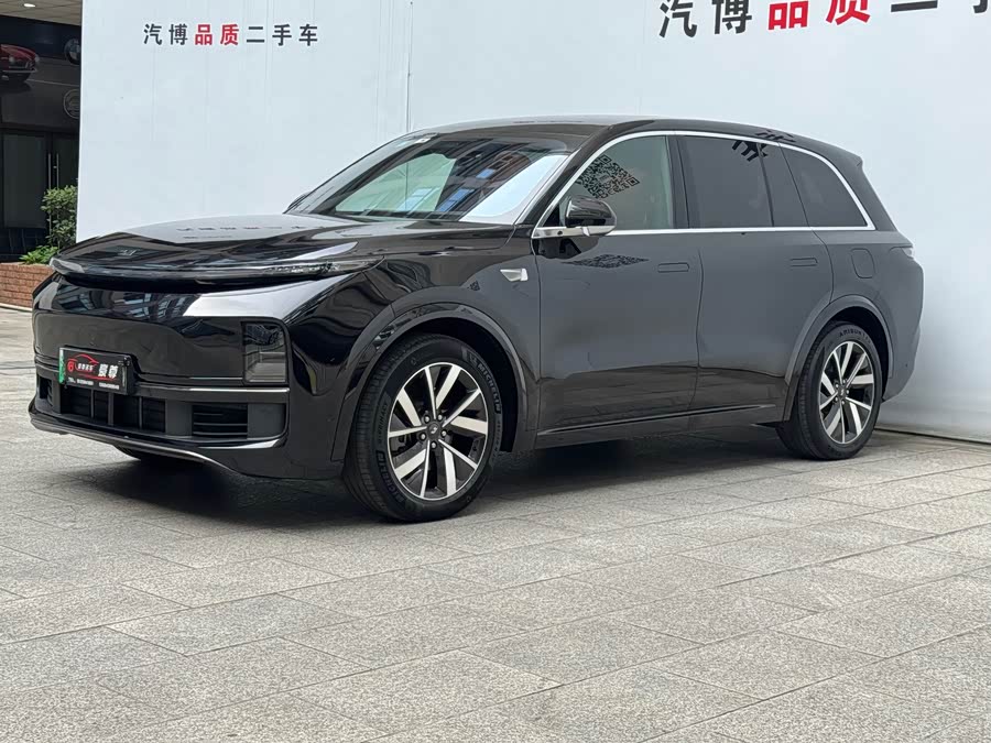 Li Xiang L8 2023 Pro