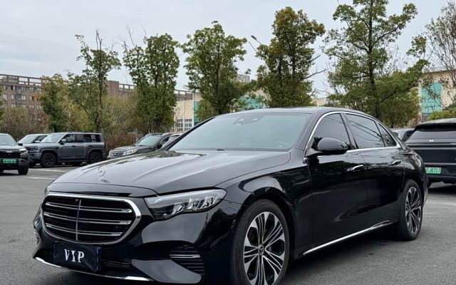 Mercedes-Benz E-Class 2025 E 300 L Fashion